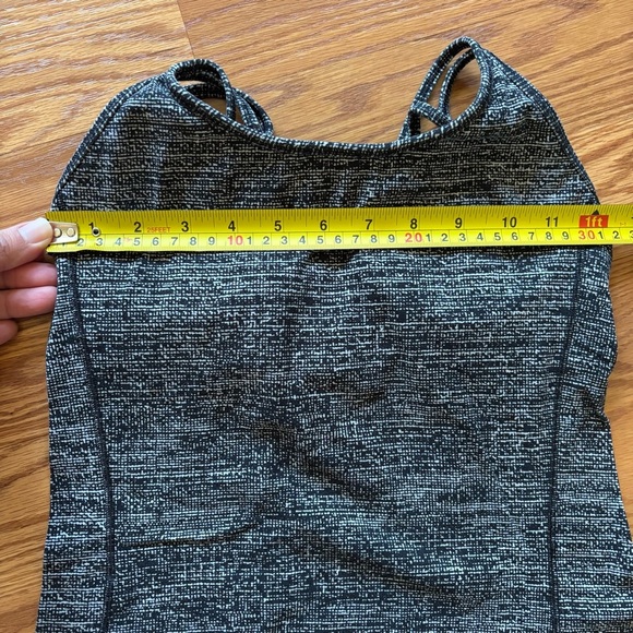 Lululemon Free To Be Tank Size 4 Black/Gray Strappy Back Soft - Picture 3 of 6